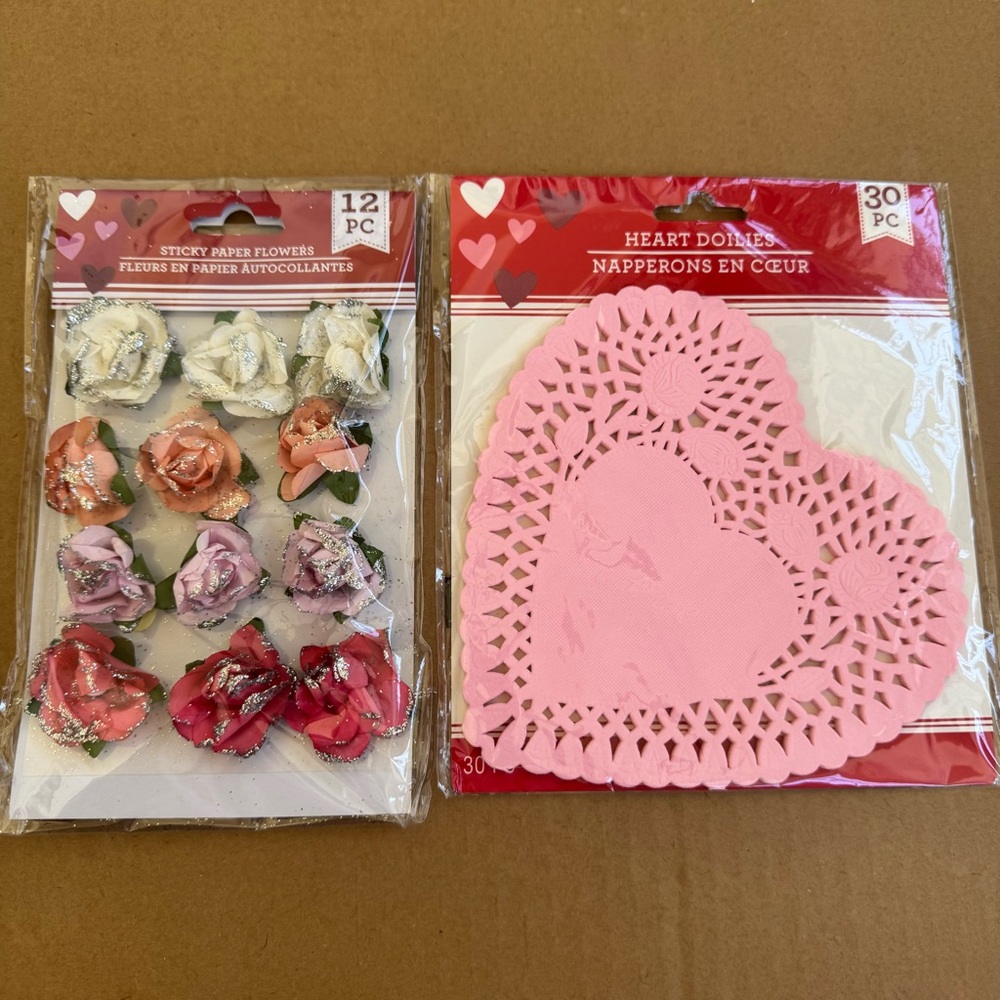Scrapbook Variety Kit. Design Scissors, Craft Punches, and Fun Decorations. - Picture 5 of 10